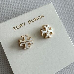 Tory Burch Kira Mother of Pearl Stud Earrings in Yellow Gold Colors. New!